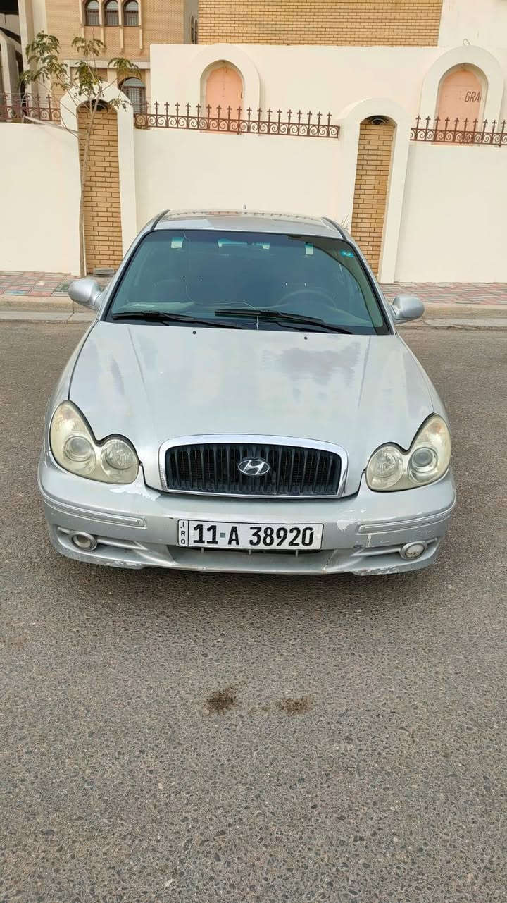 سلام عليكم للبيع سوناتا موديل 2005رقم بغداد الدولي تحويل مباشر السياره محرك أربعه سلندر ضربتها جاملغ امامي بدون دواخل محرك جديد السعر 58وبي مجال مكاني كربلاء 📞 ***********
