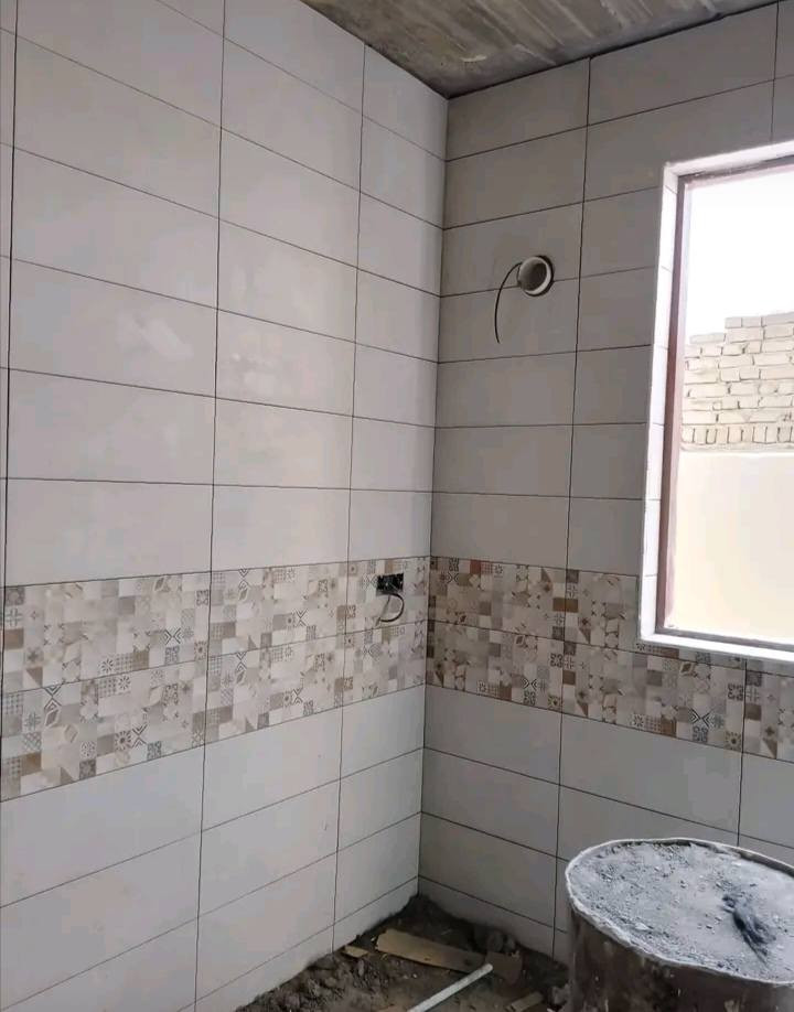 السلام عليكم خلفه سيراميك متفرغ مكان ديالى بهرز ***********
