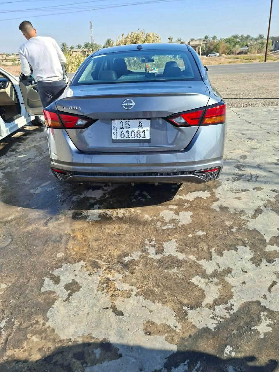 سـلام عليكم 
السعر 153 وبيها مجال 

نيسان التيما 2025 SV (الشكل الجديد)
موديل : 2025
الصنف :SV
سعه المحرك : 2500 cc

الوارد امريكي 

اللون الخارجي : فيلي
اللون الداخلي : اسود مخمل

قراءة العداد :  8 الف ميل
رقم سياره : أنبار 
المواصفات:
• بصمه تشغيل
,بصمة أبواب 
، تشغيل عن بعد 
•شاشه 
•كامره  خلفية 
•تحديد مسار 
•رادار خلفي للوقوف المفاجئ 
، رادار جانبي 
• تحكم ستيرن
•مثبت سرعه
• بلوتوث  
•حجر بيئه بلادي

 
للاستفسار :***********
‭0782 380 3918‬
 موقع السياره : صلاح الدين/ الضلوعيه
