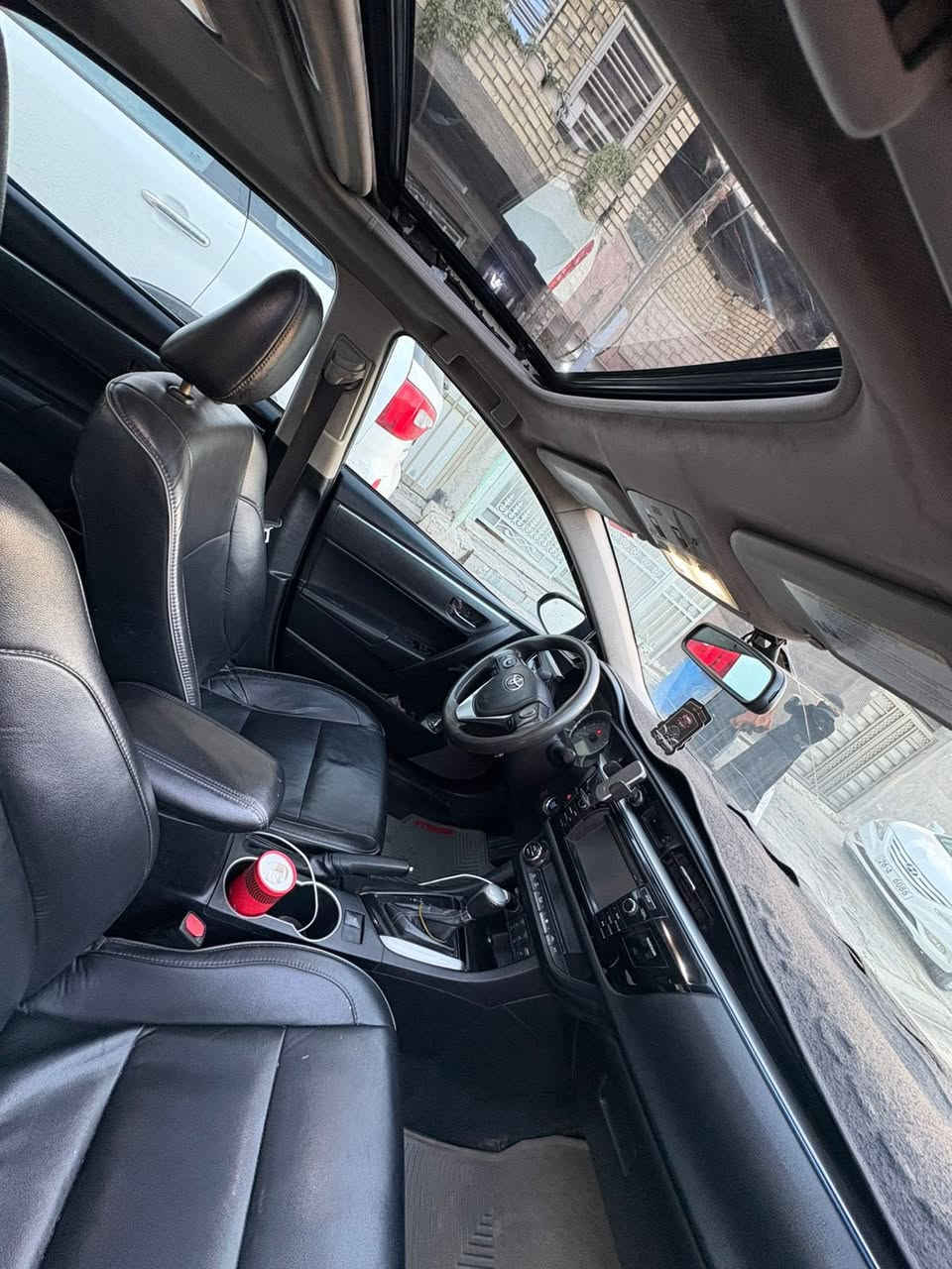 للبيع كورلا فول واحد ع واحد موديل 2014 حادثها باب خلفي وشوية من الجاملغ مكاني بغداد حي العامل ***********
