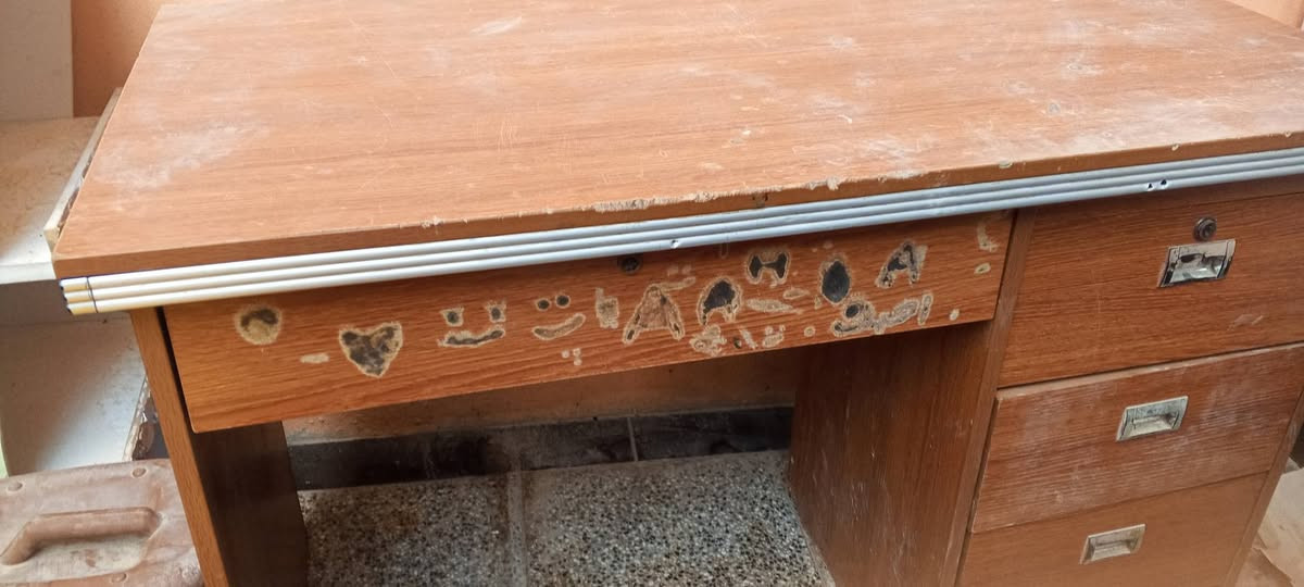 غراض مستعمله البيع مكاني بغداد ***********
