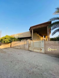 حي الجبيرية الثانية • ٥٦٠م • ٤ غرف نوم