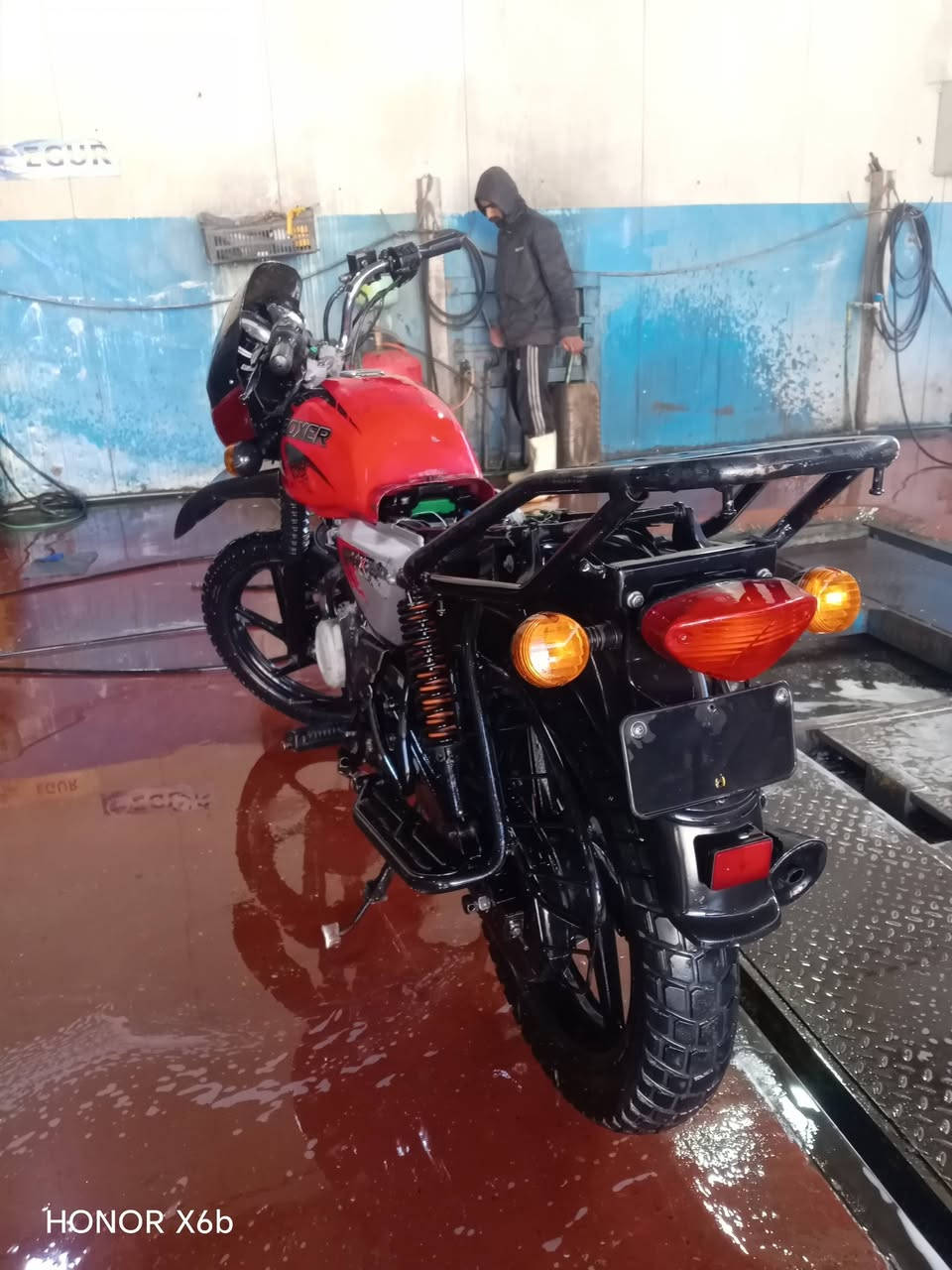 سلام عليكم دراجه بوكسر 22 دراجه مكينته لا نضوح لا تبخير  شلعته حلو كهربايات كامل مابيه نقص دراجه حلو وراقه ضايعه مني مجود نسخ واحد  مكاني بغداد


**إذا كنت صاحب هذا الإعلان وتريد حذفه لأي سبب، رجاءا أرسل رسالة إلى الدعم الفني**