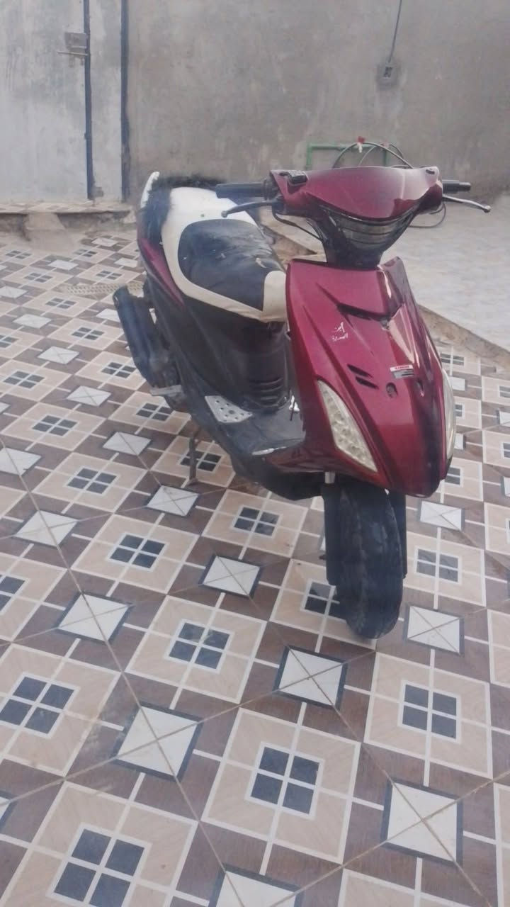 يالله عمي دراجه ماكس البيع دراجه جاهزه كهربيات كلها شقاله دراجه كلشي ماعوزها سعرها 200الف متوازي عل بيعتها مكاني قلعه سكر ‏‪***********‬‏ انتصل
