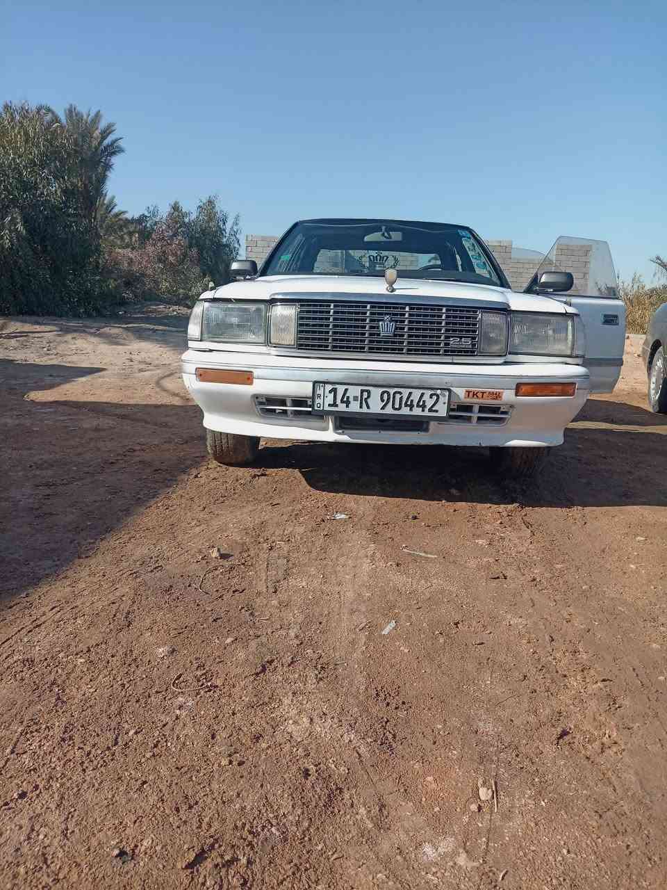 هارتوب فحل ٩٠ محرك وكير ٢٥٠٠ حداديه خلفي وامامي اكسن بريك دواخل كهربائيات كلها جديد رقم دولي سنويه ٢٠٣٠مكانها الرميثه سعر ٤٠ وبيها مجال حق الجيه هاتف ***********
