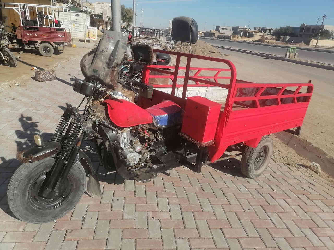 ستوته للبيع بيه اوراق كامله رسميه  السعر /600/ الف وبيها مجال 
***********
صلاح الدين بيجي
