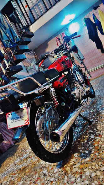 سلام عليكم دراجه ايرني للبيع 2025اوراق اصليه دراجه شوفت عينك ماشيه 8000الاف تجي تفحص وجيك وشوفها سعرها 750بيها مجال مكاني بغداد الامين الثانيه ***********بي واتساب
