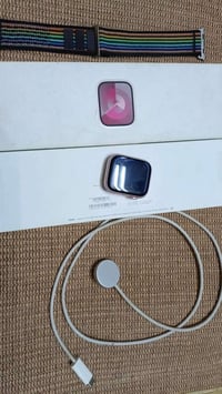 ساعه ابل • الجيل التاسع