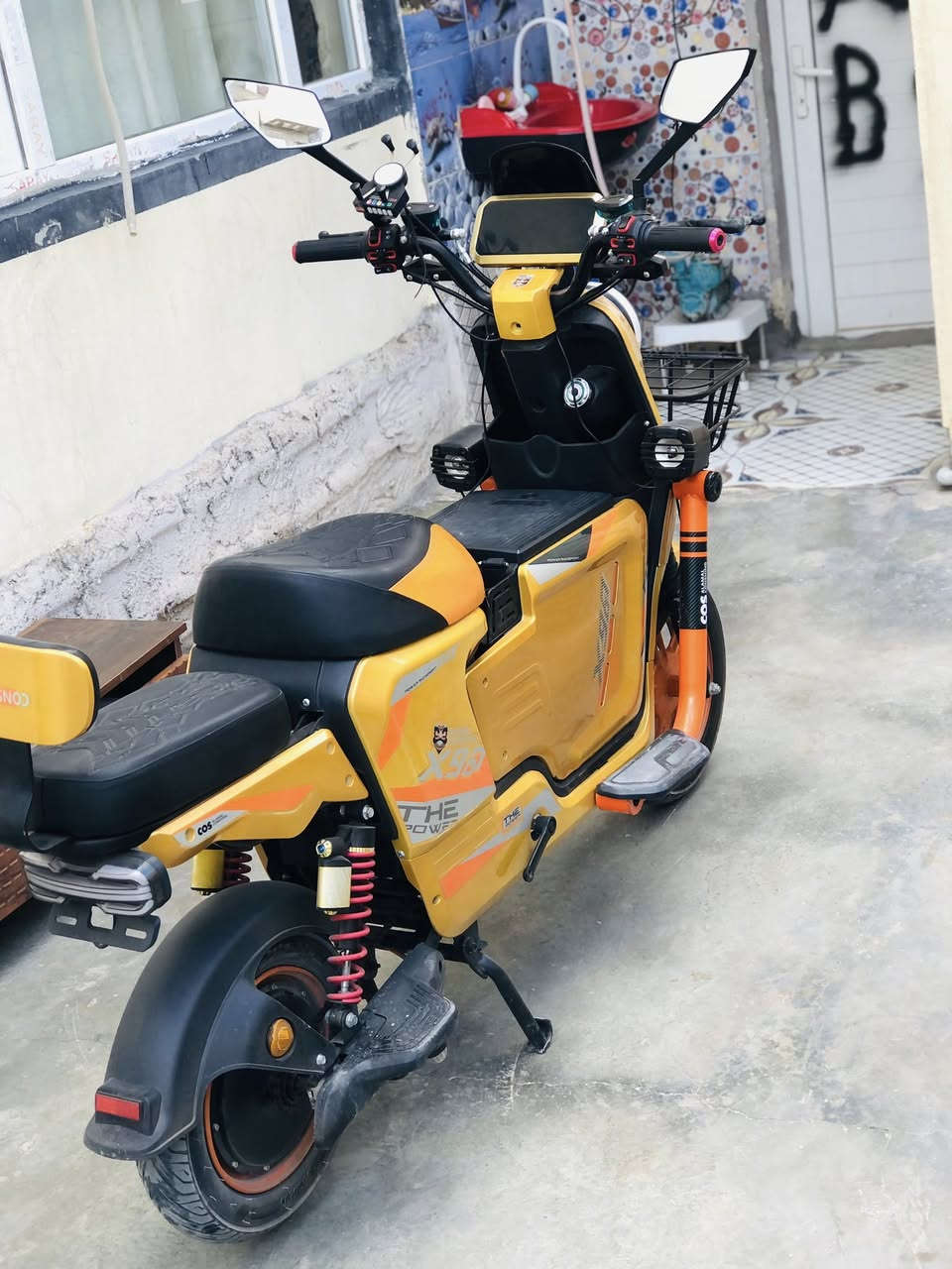 X900 مستعمل 15يوم
السعر 600 مكاني حزيران شرط من كلشي 4 سرع


**إذا كنت صاحب هذا الإعلان وتريد حذفه لأي سبب، رجاءا أرسل رسالة إلى الدعم الفني**