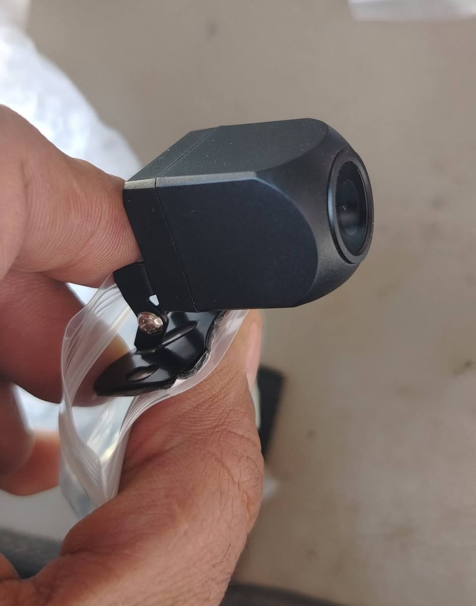 داش كام 
للبيع داش كام . اماميه مع كاميرا خلفيه 
منفذ جداحه 
منفذ الشاحنه تاي سي 
رام ١٢٨
مع كل الملحقات والوايرات
السعر ٣٥ 
بغداد شارع فلسطين


**إذا كنت صاحب هذا الإعلان وتريد حذفه لأي سبب، رجاءا أرسل رسالة إلى الدعم الفني**