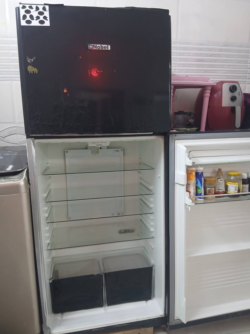 ثلاجه حجم كبير نوبل الباب الاول نظيفه تجميد فول  بيهه اضرار بسيطه سعر ٣٥٠ بيهه مجال مكان رحمانيه شعله


**إذا كنت صاحب هذا الإعلان وتريد حذفه لأي سبب، رجاءا أرسل رسالة إلى الدعم الفني**