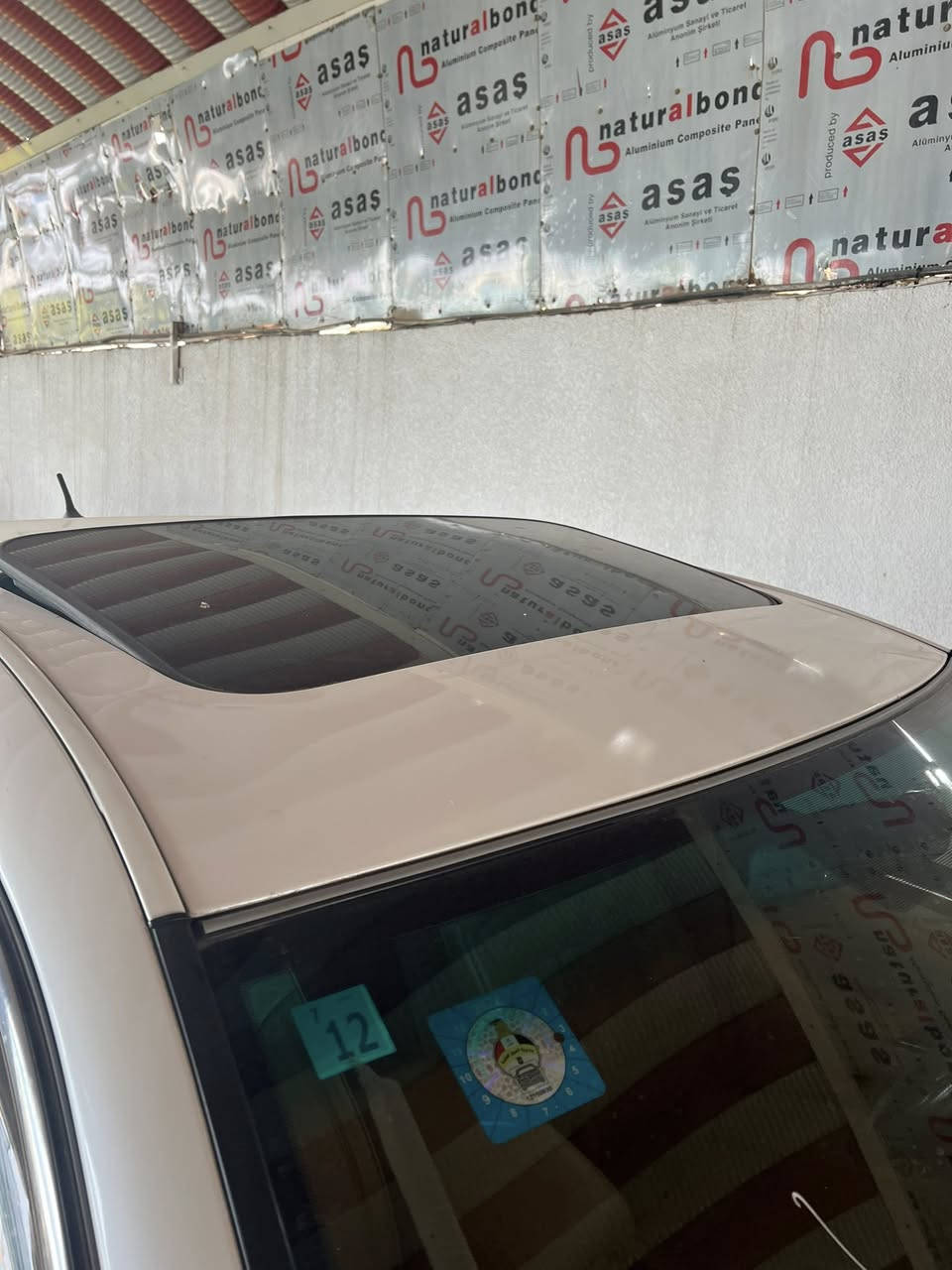 السلام عليكم سيارات كراون للبيع
تسجيل جديد مزاد حاويه 
المكان البصره ابو الخصيب
***********
