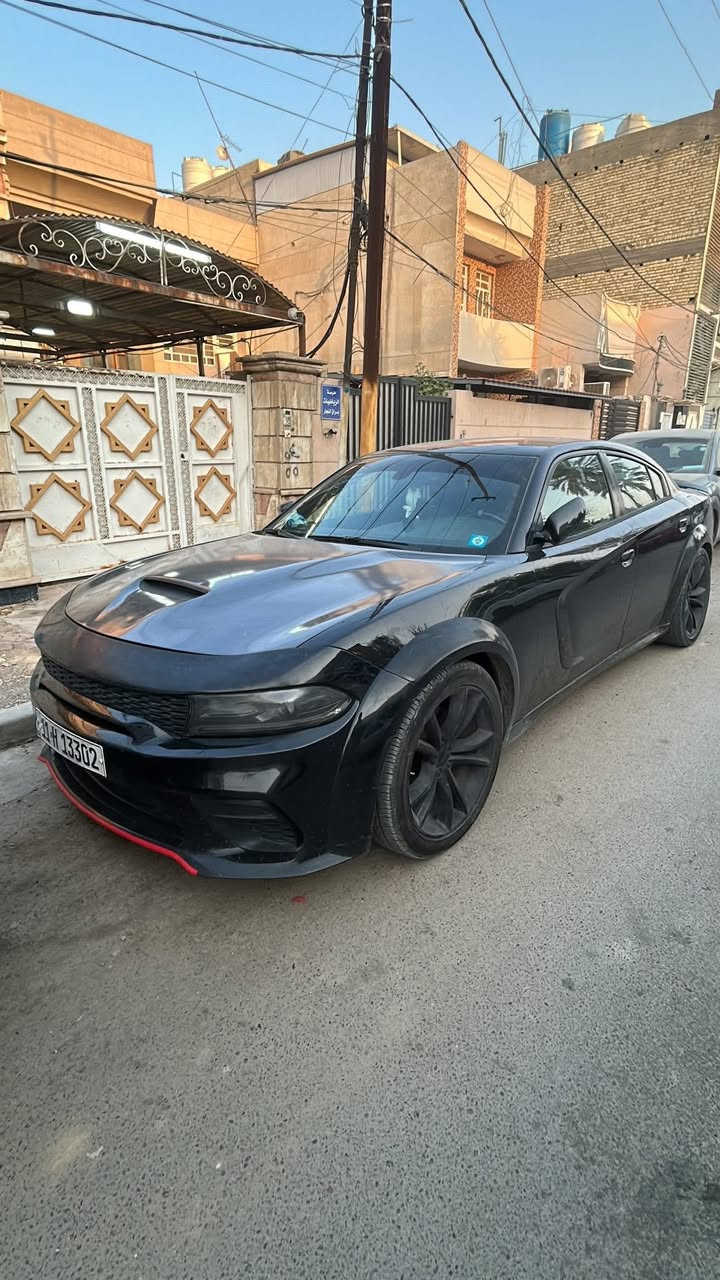 السلام عليكم
چارجر 2016 sxt محدثه وايد بدي

حادث جانبي تبديل ٣ قطع نفس اللون 

ماشيه 109 الف

رقم بغداد 

داخل سستم كامل كاربون ڤايبر

مكانها بغداد

السعر 174

للاستفسار ***********
