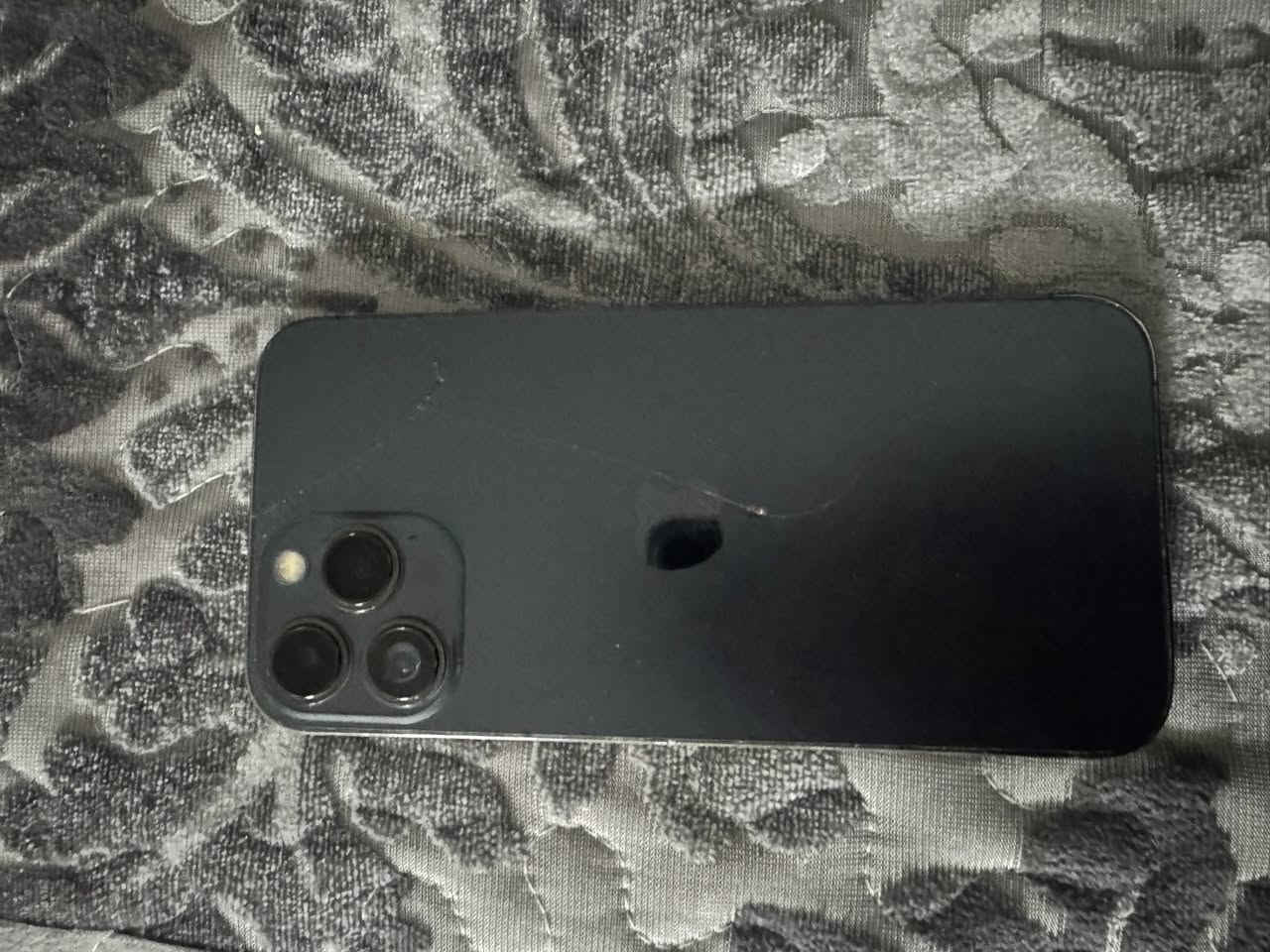 سلام عليكم نطيحه ايفون 📲 13برو ماكس ذاكره 256 بطاريه مبدله او شاشه مبدله نوعيه فولللل سعر 350قفل. عنوان بغداد بوب شام رقم الهاتف ***********
