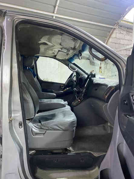 سياره  غير مكفولة بيها ضربه  سياره مكينه مسكر اصل سبلاين 12 سياره جهازه من كلشي الى اخر حبايه  

مكان بصره خور الزبير      سعر 180 وبي مجال لشراي 

               رقم الهاتف: ***********
