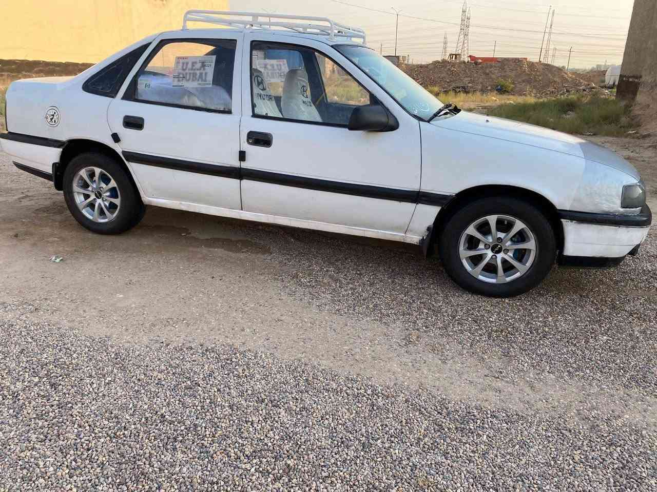 اوبل فكترا موديل 90 رقم انبار ألماني سنوية نافذة 25 محرك 1600 اقتصادي السيارة صبغها بلادي بدون ضربة محرك وكير مكفول بدون نقص مكانها فلوجة السعر 24 وبيها مجال للاتصال ***********

