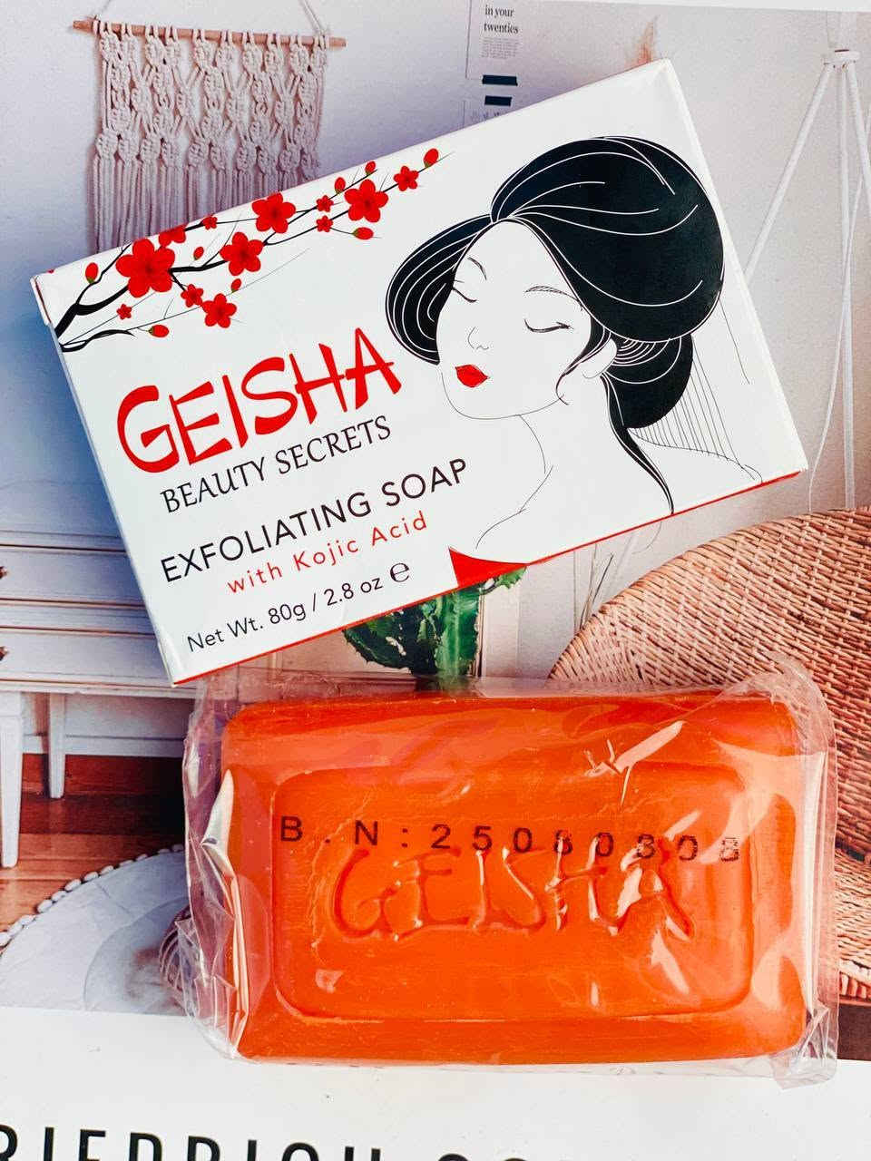 ✨ مجموعة GEISHA للعناية والتفتيح ✨🌸

دللي بشرتج بعناية متكاملة مع منتجات GEISHA Beauty Secrets 💖

🌺 كريم الكوجك أسيد
✨ يساعد على تفتيح البشرة وتوحيد اللون
✨ يمنح نعومة وإشراقة طبيعية

🧼 صابونة الكوجك أسيد المقشرة
✨ تنظف البشرة بعمق
✨ تزيل الخلايا الميتة وتمنح نضارة ولمعان

💕 خيار مثالي للعناية اليومية والحصول على بشرة أكثر إشراقًا وجمالا 

سعر العرض 25 الف #وصلنا_حديثاً #عناية #اكسبلور #الشعب_الصيني_ماله_حل #هاشتاك_اكثر_مشاهده #ترند #tiktoklive #levelupafrica #اكسبلورexplore #foryou #creatorsearchinsights


**إذا كنت صاحب هذا الإعلان وتريد حذفه لأي سبب، رجاءا أرسل رسالة إلى الدعم الفني**