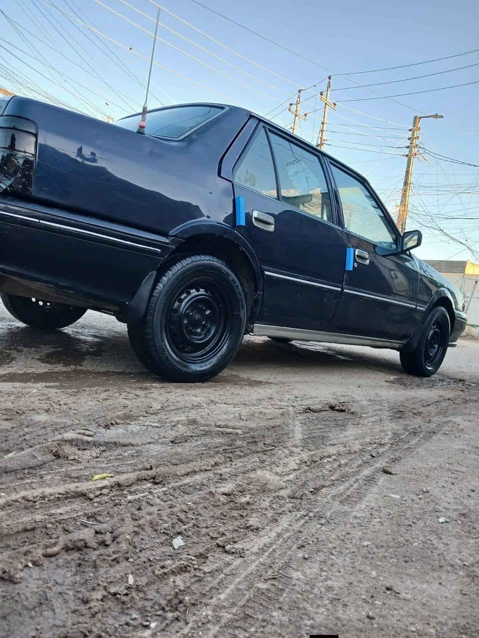 كيه كبتل للبيع موديل 93
رقم بغداد مكفوله تحويل مباشر سياره مكفوله من ضربه والصبغ  مكينه جديده كير جديد  فيت بم جديد نوزلات بلكات حداديه وكهربائيات شواصي بلاد سعر 25 مكاني كربلاء رقم الاتصال ***********
