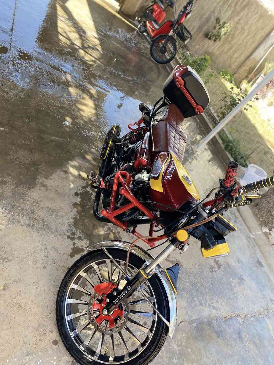 السلام عليكم ماطور سونك ٢٠٢٥ نضيف محرك وكير شرط محرك ٢٠٠(CBF) ضاغطه وزنجيل تيرات نضيفه سكان رياضي درع رياضي جنطه صندوك سعر ٩٠٠ وبي مجال متواجد عالماسنجر رقم الهاتف *********** لمو شراي لا تعبني ولا تعبك يرحم ولديك
