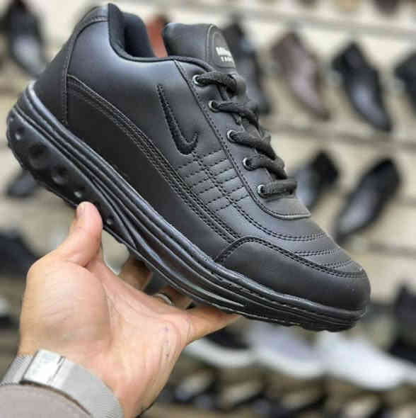 #الفراشةللاحذية
توفرت موديل جديد 
كاله ايراني نايك
متوفر فقط لون اسود
قياسات 40_45
متوفر جملة ومفرد 
عنوان طوز خورماتو سوق جمهورية مقابل صياغة شيرزاد جاف
للحجز مراسله صفحة او واتساب
***********
يوجد توصيل للجميع محافظات
