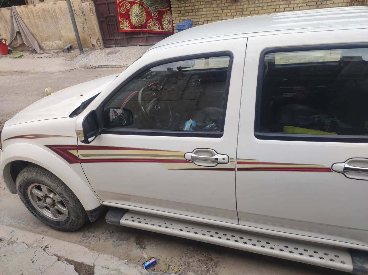 سلام عليكم كويت ويل موديل 2019فور ويل رقم قادسيه بسمي ***********السعر 110وبيه مجال
