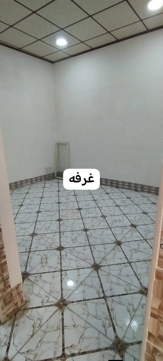 دار للايجار بالسماح الثانيه المساحه 100 متر منطقه 24 مقابل مشروع الماي بيت جديد مامسكون 
واتس اب  :***********
اتصال هاتفي:***********
