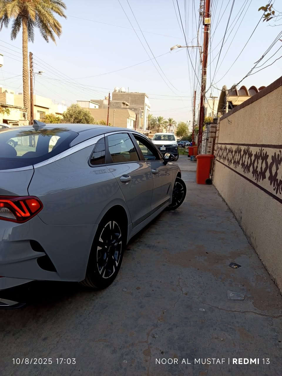 السلام عليكم
السلام عليكم
K5 2023 gt line 1.6t

فول بدون بنوراما 

ماشية 41 الف ميل 

السيارة صور الحادث موجودة وية المنشور 

صبغ جاملغ خلفي و شوي من الباب خلف الصدر و البوند و شوي جاملغ امامي جهة الصدر 

ايرباك ستيرن و بردة 

السعر 185 وبي مجال بسيط

مكاني بغداد العامرية

***********
