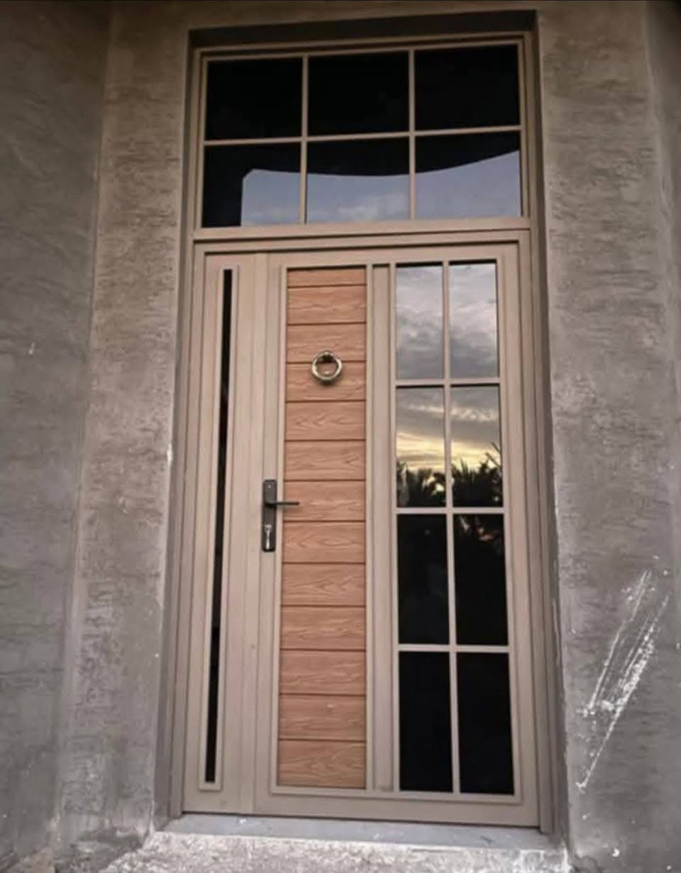 #حدادة_اولا_عامر
#ابواب_شبابيك سقائف كرفنات محجرات 
#ابواب_قاصه بمختلاف المديلات 

#العنوان_حي_الغدير الشارع العام
 مجاور مجمع دبي للانشائيه
***********
***********  
باداراة، #حسون_الحداد
