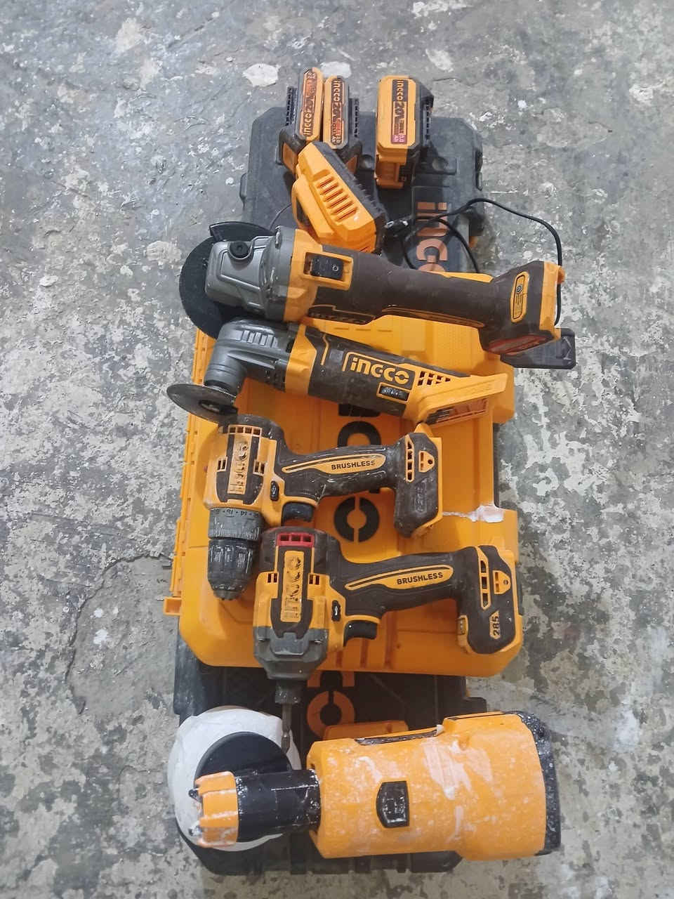 السلام عليكم عدة انجيكو استعمال قليل *********** بغداد
