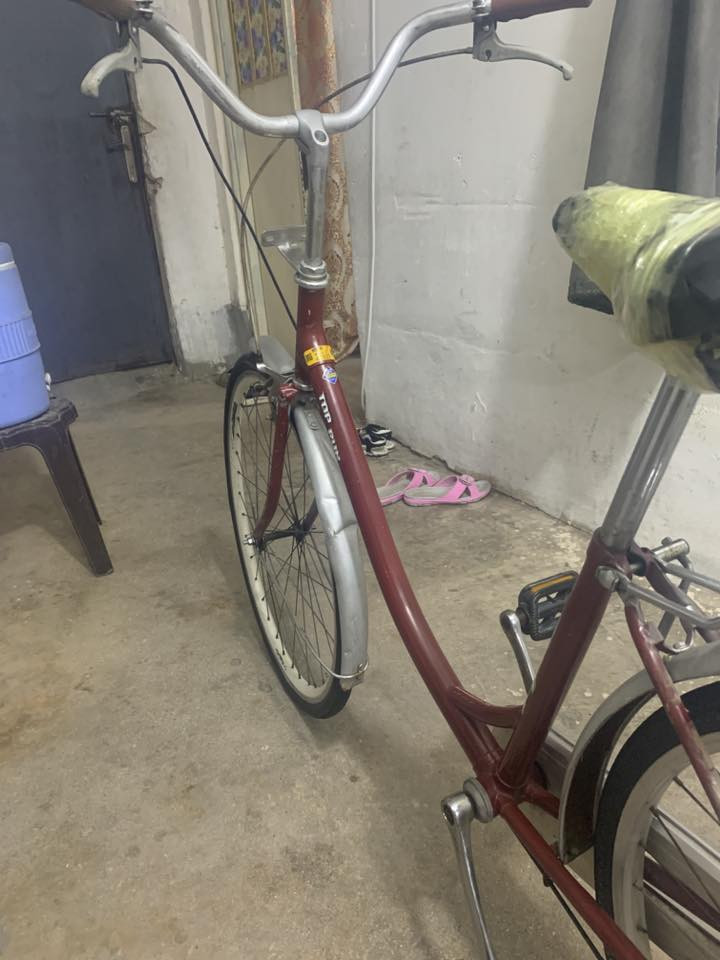 السلام عليكم
باسكل ياباني 

حجم 26

بريكات خلفي امامي شغاله

كلشي مآبي نقص

السعر 70الف فقط (محتاج واريد ابيع)

العنوان الرمادي حي البكر قرب النادي الملكي

للاستفسار ***********
