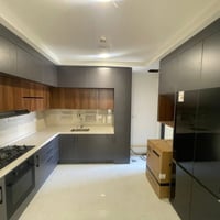 شقة للبيع في مجمع الروان السكني مجاور كليه الرشيد  200 متر 3 نوم 3 حما...