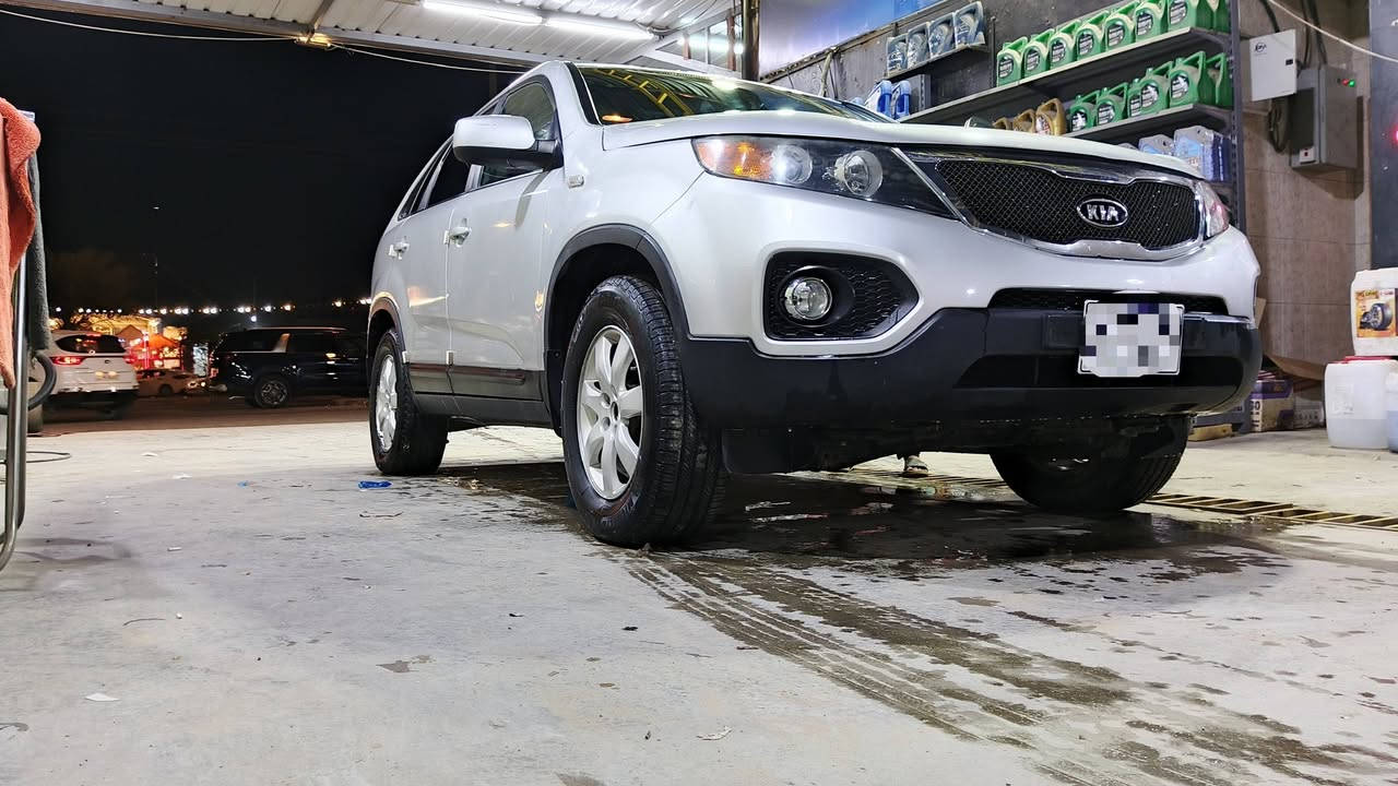 السلام عليكم
البيع او مراوس

ادوات ادوات

كصه جنطه دخول جديد

كيا سورنتو🚘🚘

موديل 2013 كاز

تبريد شغال

حداديه جديده

سبعه راكب 

مكاني نجف

سعر 55وبيه مجال

***********
