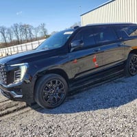 جي ام سي يوكون • ٢٠٢٥ • ٦٠٤٩ ميل