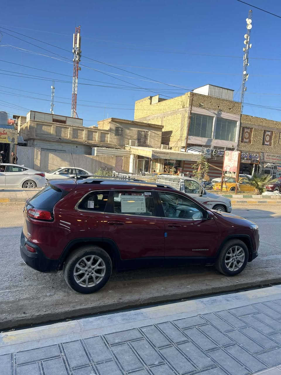 جيب شيروكي موديل ١٧ مراوس  أو بيع سعرها ١٢٠ بيه مجال بسيط  السياره باسمي الشرط المداور حادثه جملغ كلش قليل والبنيد مبدل باقي كفاله


**إذا كنت صاحب هذا الإعلان وتريد حذفه لأي سبب، رجاءا أرسل رسالة إلى الدعم الفني**