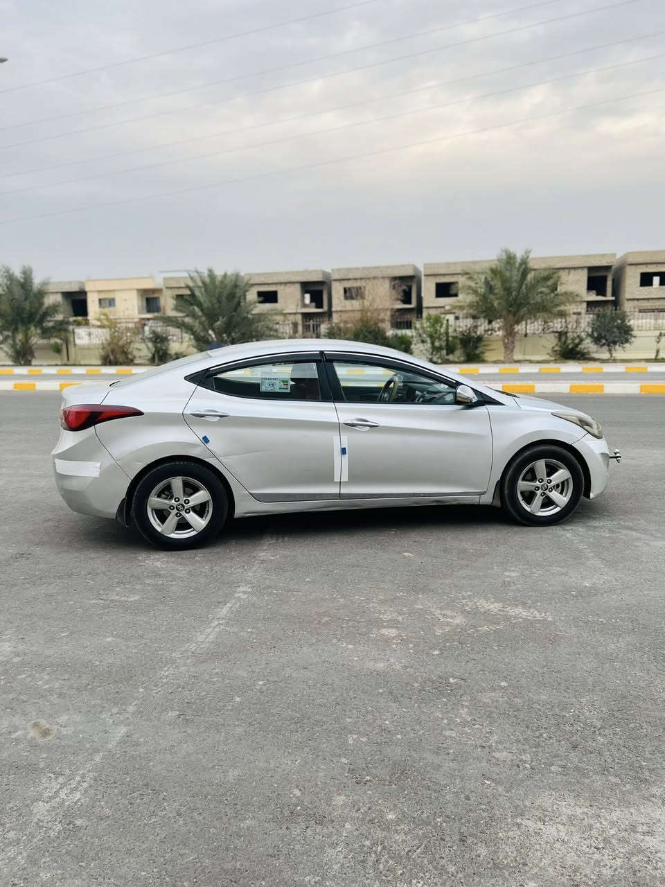 السلام عليكم
النترا 2016خليجي 
اعتذر عن الاقساط والوعده
#السعر_109
النترا خليجي 2016 لون رصاصي سلفر 
سياره جاهزه مابيها اي نقص 
محرك دوش بدون تبخير ولاتنقيص
كير بدون عيب 
تدفئه تبريد شغال 
صدر كهربائيات 
تحكم ستيرن جهتين 
داخل لونين صحراوي 
ويل كب 
‎سياره جاهزه من كلشي ربع دينار متحتاج
‎محرك/كير/صدر/كهربائيات/دواخل كلها توب
‎🔺السياره بيها قطعتين صبغ فقط والباقي مكفوول من بدون دواخل بدون ايرباك
‎بدون جلح بدون حالوب
مكاني صلاح الدين تكريت
للاتصال ***********
