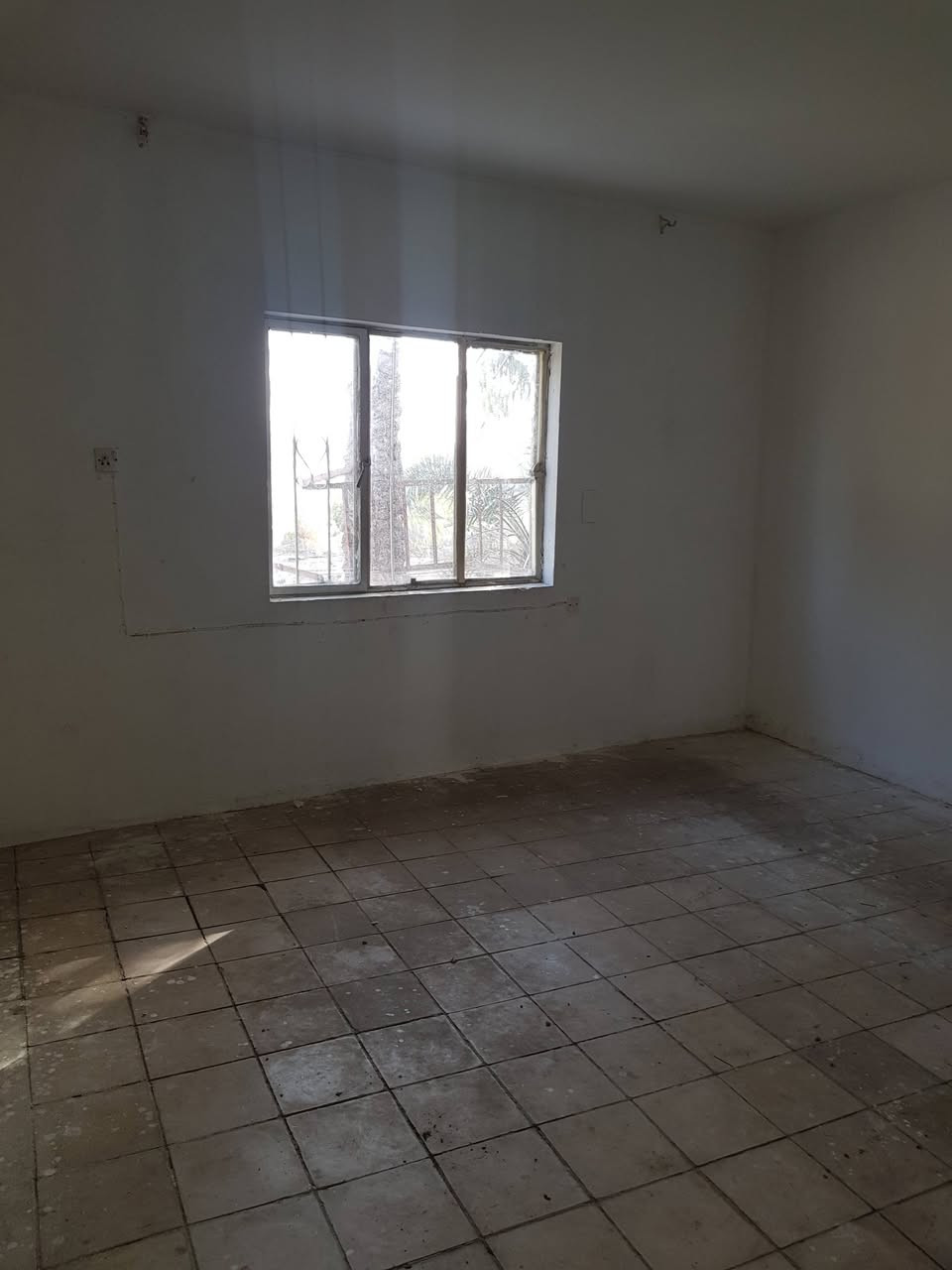 👈اليجار 👉بيت 190 متر قاطين👈  قاط جوه مجر👉👈 وقاط الفوك اليجار 👉غرفه نوم وستقبال ومطبخ وحمام وتواليت مشترك  ساحه جبيره بي وسطح فوك وبيتونه جاهز البيت ماي كهرباء مجاري ريسيه تبليط يجاره  👈منطقت بوب الشام بلفحامه 👉قريب ع شارع العام ع مدارس قريب مكان يخبل  المو من المنطقه راح اوصفله العنوان بغداد منطقت بوب الشام جاي من القوس ع يدك اليمنه قريب ع مدرست الحريه البيت مصوره مقطع فيديو كامل تعال خاص خاص وشوفه وشوف المنطقه شكد حلوه وناس طيبه اتصال برقمي او خاص *********** واتساب 👉
