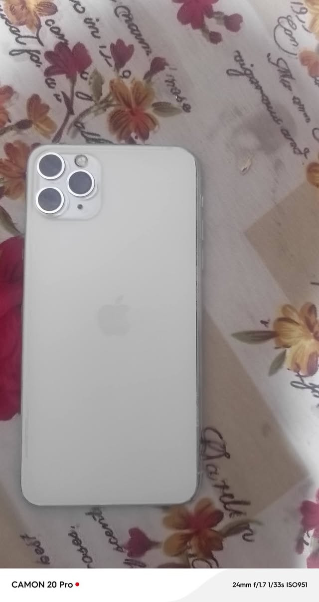 السلام عليكم ايفون ١١برو ماكس مبدل شاشه و بطاريه و ضهو ذاكره ٢٥٦ شاشه ٣خيارات  بطاريه ١٠٠ ضهر اصلي سعر ٢٨٥


**إذا كنت صاحب هذا الإعلان وتريد حذفه لأي سبب، رجاءا أرسل رسالة إلى الدعم الفني**