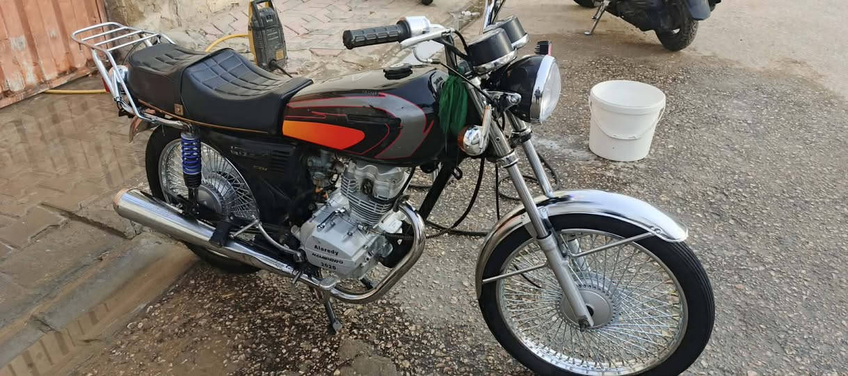 سلام عليكم دراجه نامه برو  البيع  مكاني نجف حي العسكري ***********
