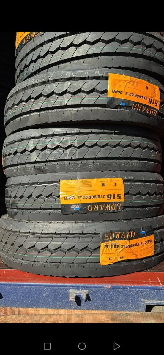 اطارات صيني درجه اولى إنتاج حديث السعر مناسب مع توفير خدمة توصيل للإستفسار الاتصال ***********
