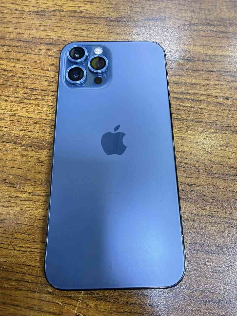 السلام عليكم
متوفر ايفون 12pro max ذاكرة 128 بطارية 79 الجهاز نظيف مكفول ممبدل بي اي شي 
بدون ملحقات السعر 450 الف 
مكاني بغداد 
***********
