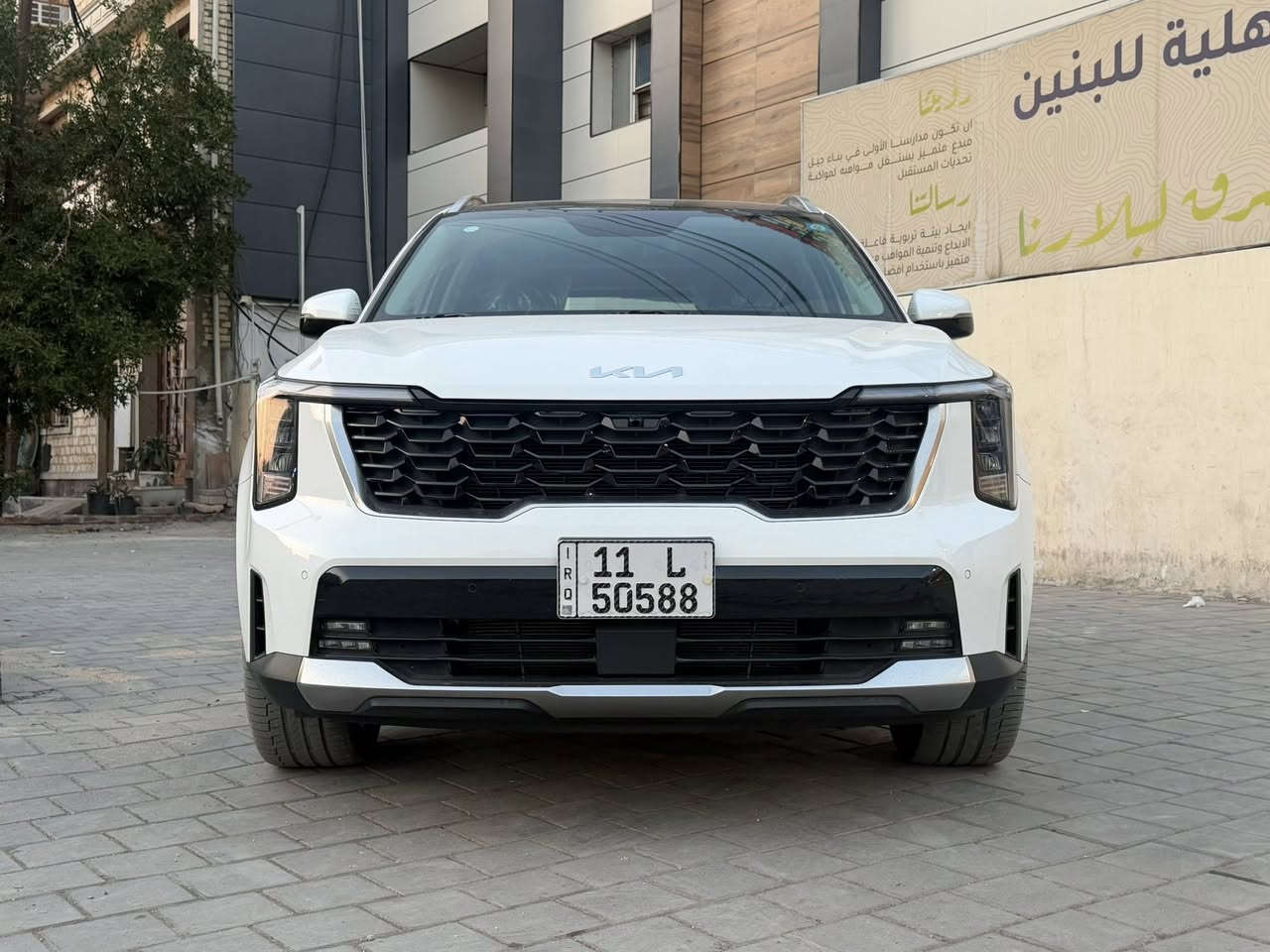 السلام عليكم
كيا سورنتو موديل 2025وارد خليجي مكفولة كفالة عامة للبيع السيارة نص فول 
بنوراما 
مكينة6سلندر 
ويل حجم 20
داتشو 
ماشيا 27
وباقي المواصفات معروفة بيع مستعجل 

‭0775 551 4435‬
