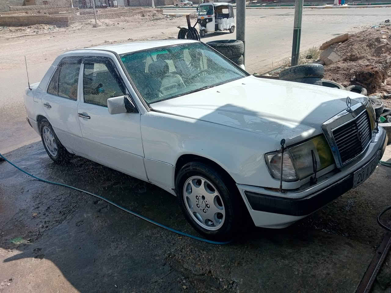 مارسدس مديل 92رقم دياله سنويه 33هسه جديده سياره تخم تاير حداديه كهربايات كله شغاله سياره مال جناي متعوب عليه غرفه جديده مصبوغه عام فرن جديد قبل سبوع تبريد بس راديتر منضومه كامله قواعد دبل بلاد مكفوله سعر 55وبيه مجال حك جيه رقم ***********ذي قار رفاعي
