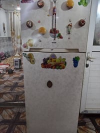 ثلاجه للبيع ٠٧٧٥٩٥٥٠٠٥١