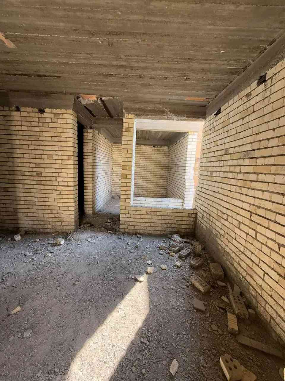 السلام عليكم خلفات بناء
 لبناء وترميم البيوت 
بناء _ ترميم _ اضافه بناء _ هدم نعمل كرسته وعمل او عمل فقط التوصل خاص او عبر الرقم *********** متوفر واتساب
