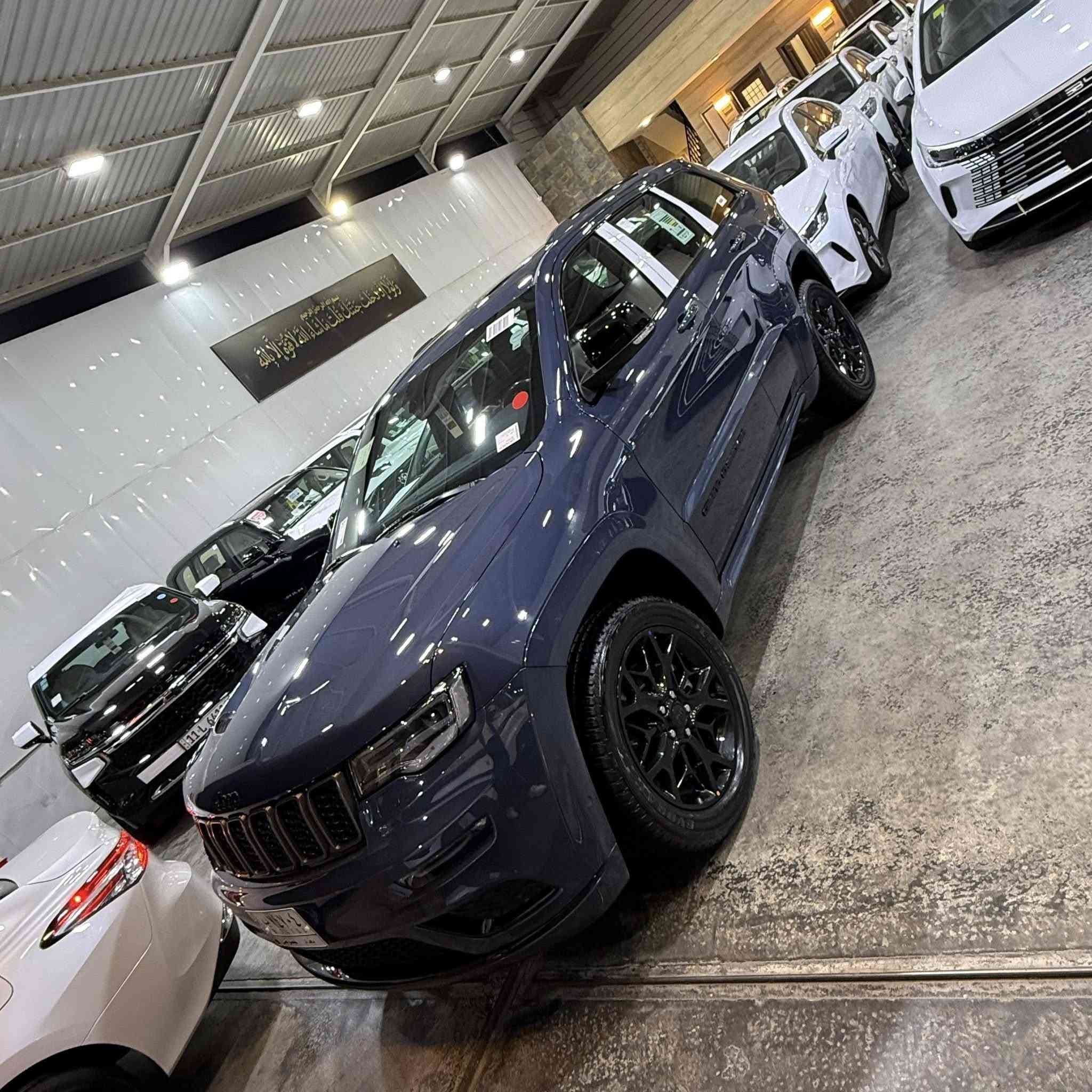 السلام عليكم 

جيب   Sوكاله هارلم 

موديل 2021

رقم بغداد 

والفحص ويا الصور 

مكان السياره بغداد معارض البياع 

السعر 

***********
