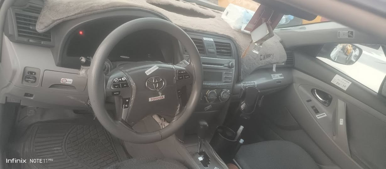 كامري 11امريكي
مواصفات كوشن كهرباء 
تحكم استرين كاميرا +حساس 
محرك كير شرط 
محرك 2500
منظومه زينون شمسي 
ضرر جاملغ + بونيد 
عنوان سياره كركوك حي الواسطي

*********** رقم الموبايل
