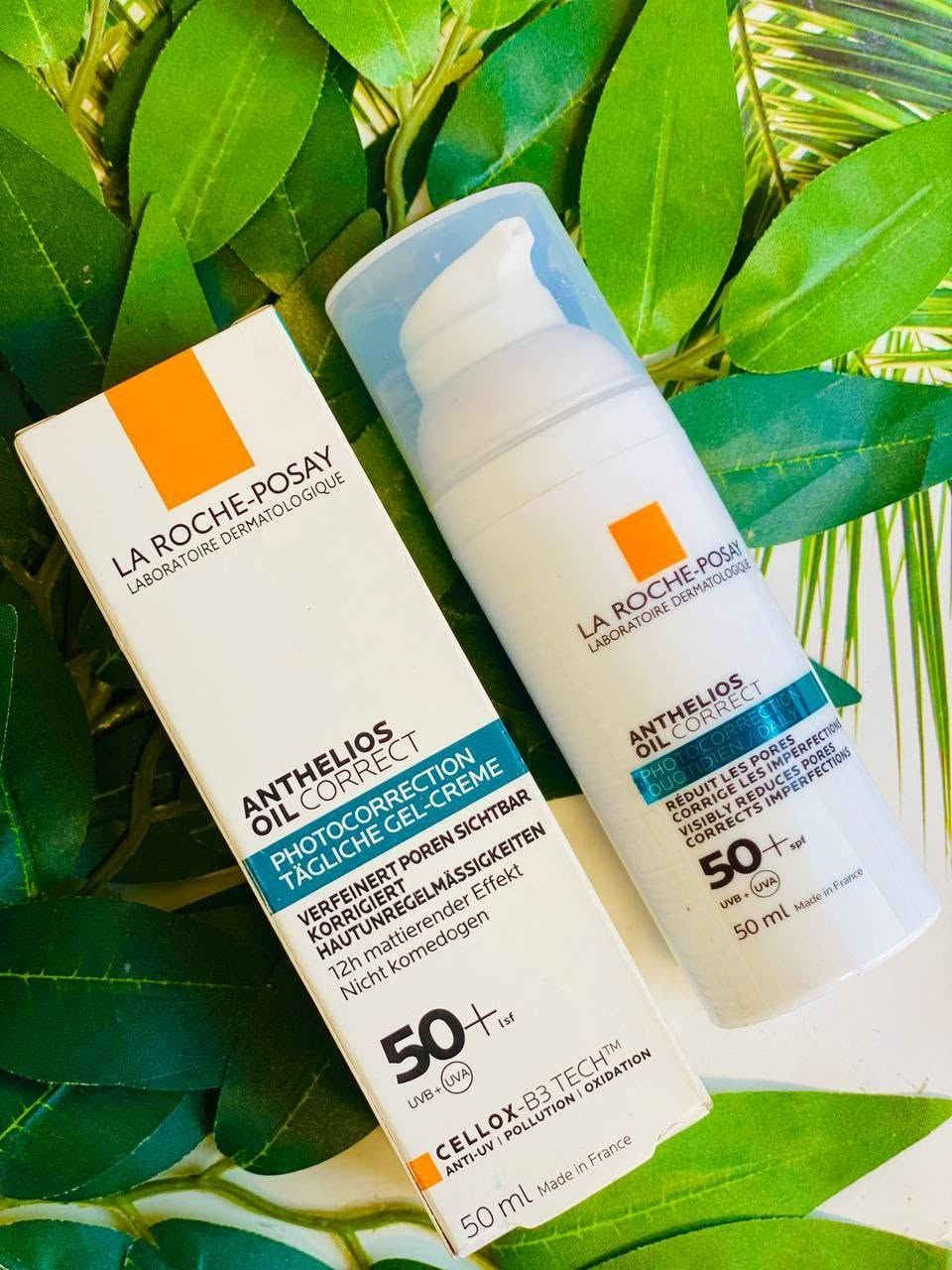 🌞واقي الشمس من لاروش  La Roche-Posay Anthelios Oil Correct Daily Gel-Cream SPF50+. مصمم خصيصًا للبشرة الدهنية والمعرضة للشوائب. يحتوي على معامل حماية من الشمس SPF50+، ويوفر حماية عالية جدًا من أشعة UVA و UVB.  يعمل على تقليل إفرازات البشرة الدهنية والتحكم في اللمعان. يساعد في تقليل ظهور المسام وتصحيح عيوب البشرة. يحتوي على مكونات مثل حمض الساليسيليك والنياسيناميد والزنك، التي تساعد في التحكم في إنتاج الدهون وتحسين مظهر البشرة.

✅يمكن وضع واقي الشمس حول منطقة العين وكذلك على الوجه 
✅مقاوم للماء  لمدة تصل إلى 80 دقيقة بعد السباحة🌊🏊‍♀️ أو التعرق
✅مقاوم للضوء بنسبة 100٪ ،  يعتبر سائل La Roche-Posay الواقي من الشمس مع SPF 50 خيارًا مثاليًا لأولئك الذين يبحثون عن واقي شمسي موثوق لحماية بشرتهم من أشعة الشمس الضارة.
✅سائل خفيف القوام يشعرك بالراحة على الجلد، ويمتص بسرعة ولا يترك أي بقايا بيضاء.
⭕تقنية تصفية حاصلة على براءة اختراع توفر حماية عالية جدًا من الطيف الواسع وتساعد على الحماية من التلف الناتج عن التلوث والأشعة تحت الحمراء. 

#الاصلي المنشأ فرنسي 🇫🇷💯 
 
🚘 يوجد خدمة توصيل لجميع محافظات العراق ٤ الاف 🚘


**إذا كنت صاحب هذا الإعلان وتريد حذفه لأي سبب، رجاءا أرسل رسالة إلى الدعم الفني**