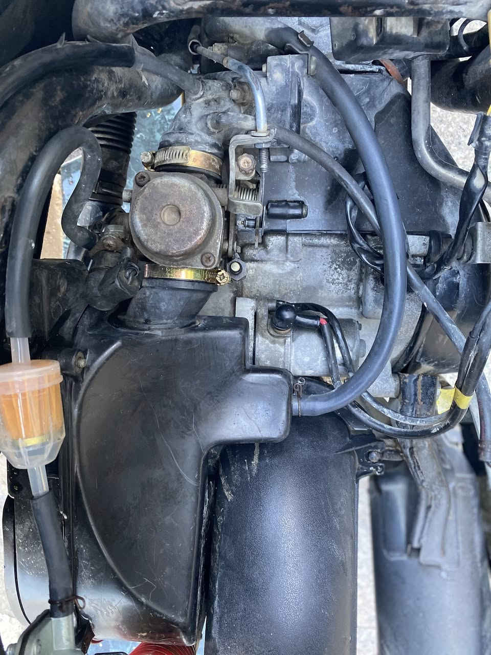 ماكس عدله الدراجه مال رمبه قبل سبوع نزلت من الطول للطول بلاديه اخوان الدراجه كلهة بلاديه اي شي تجاري ما بيهة 
زوج تايرات جدد برغي ما نقصهة شغل واطلع مكينه مكفوله من كلشي على وضع الشركه 
مكاني الامين الثانيه 
السعر 800 وبيهة مجال شي بسيط 
رقمي ***********
