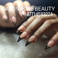 SALON ROZE BEAUTY  كميرة قرب جامع ابو الزهراء مدخل شارع المركز من جهة ...