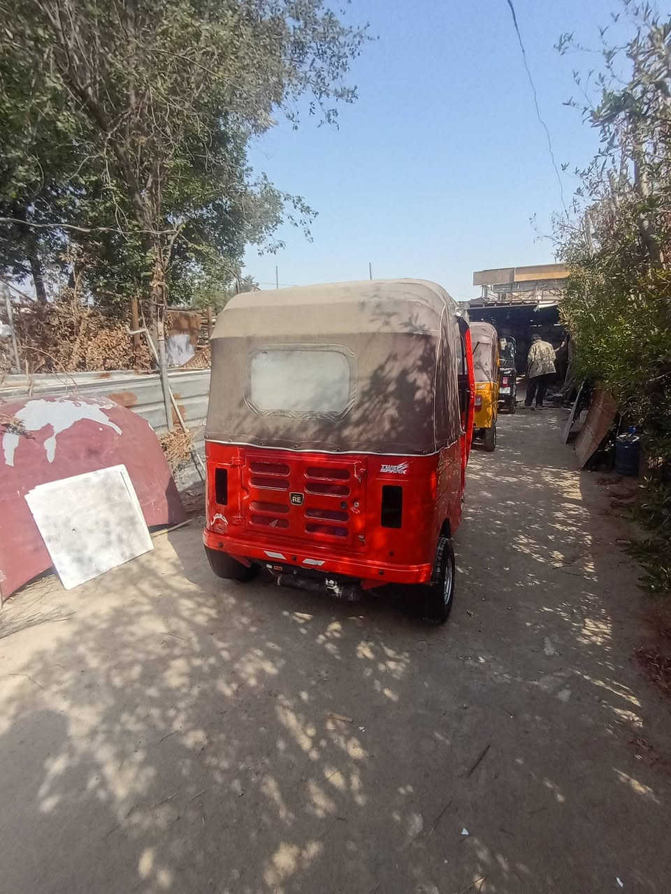 سلام عليكم تكتك موديل 2018 تكتك كفاله ماعده دوس مكاني زعفرانيه رقم ***********
